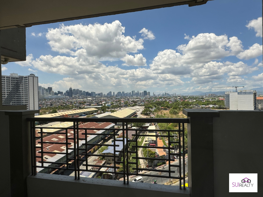 2 BR w/ Balcony Acacia Estates, Taguig — 2